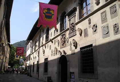 img 2014e-palazzo_del_capitano2.jpg